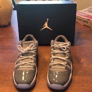 poshmark jordan 11